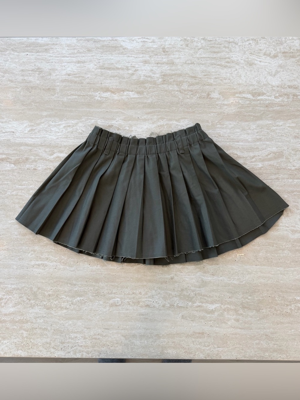 H&M Divided Olive Green Pleated Mini Skirt